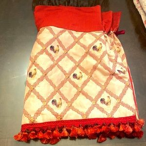 2 beautiful Florals/Rosters valances 47x20 & 75x20